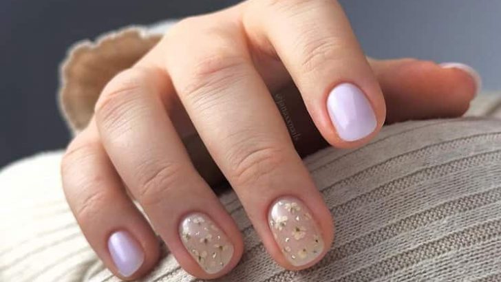 40 Schellack-Nageldesigns, die dich von langweilig zu toll machen