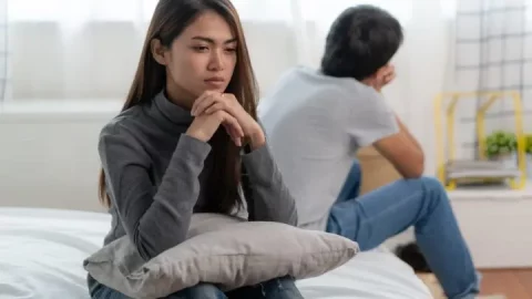 Diese 11 Anzeichen zeigen dir, dass es keine echte Liebe ist – nur Abhängigkeit