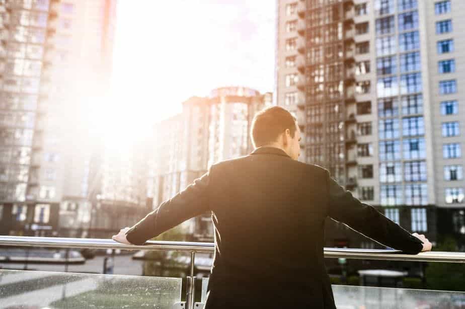 DONE! 11 Times When A Man Realizes He's Lost A Good Woman