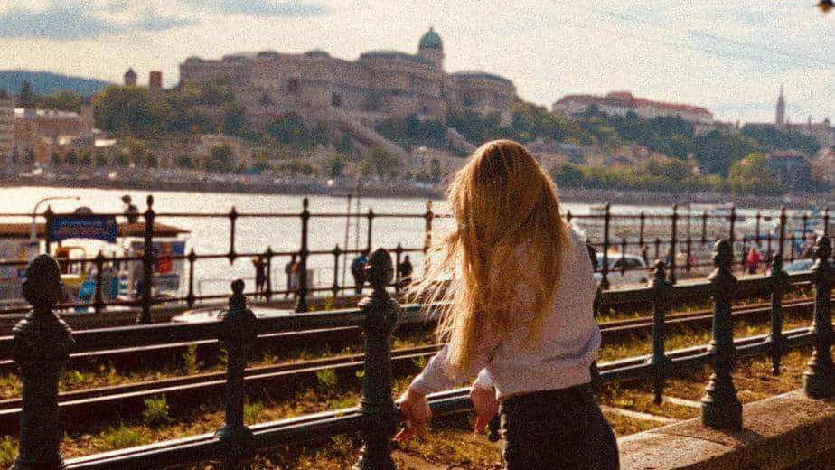 14 Reasons Why You Should Never Chase A Man