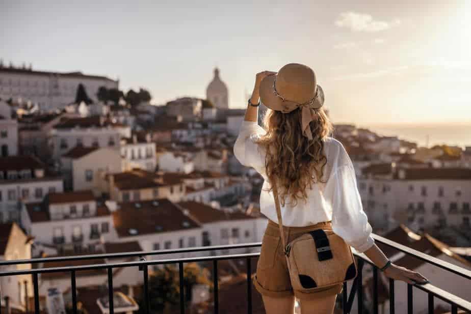 6 Signs You’re Hiding Behind A Mask