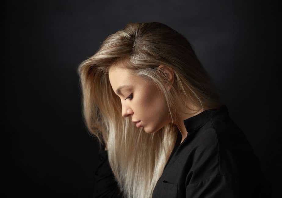 6 Signs You’re Hiding Behind A Mask