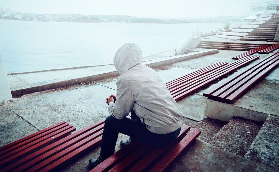 6 Signs He Regrets Cheating On You