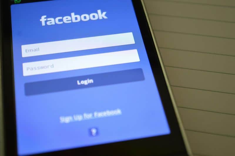 Falsche Online-Profile erstellen