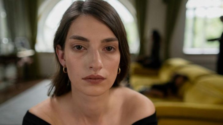 12 verborgene Zeichen, die zeigen, dass die Seele einer Frau mehr leidet, als sie zugeben will