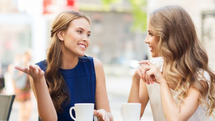 13 Zeichen, dass dich jemand insgeheim hasst (sogar wenn er sich freundlich verhält)