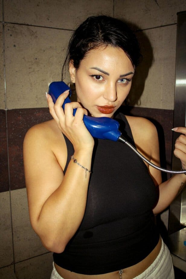 Augenkontakt machen Augenkontakt machen