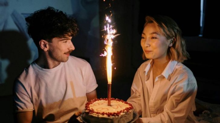 15 Dinge, die Frauen nur mit Männern machen, die sie wirklich lieben