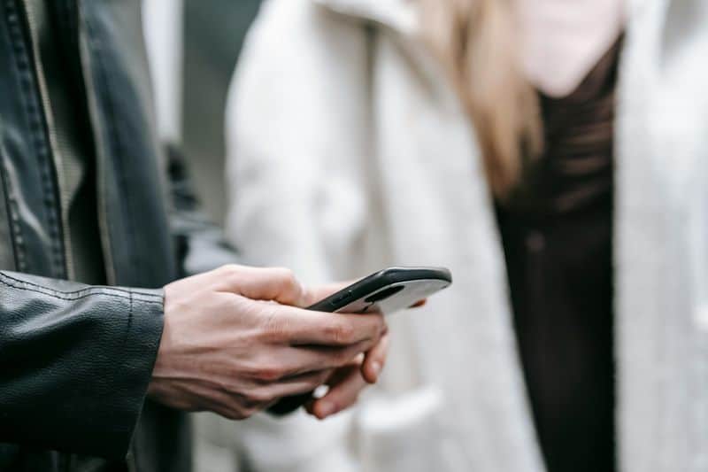 Telefonsucht während der Quality Time Telefonsucht während der Quality Time