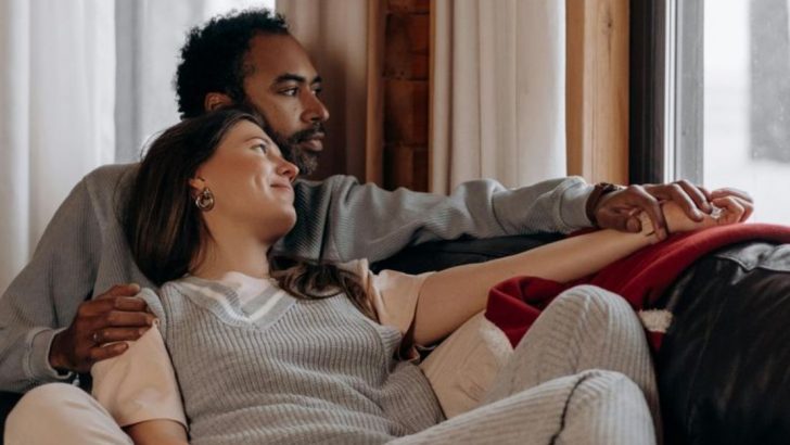 7 einfache wöchentliche Rituale, die Paare in den glücklichsten Beziehungen nie überspringen