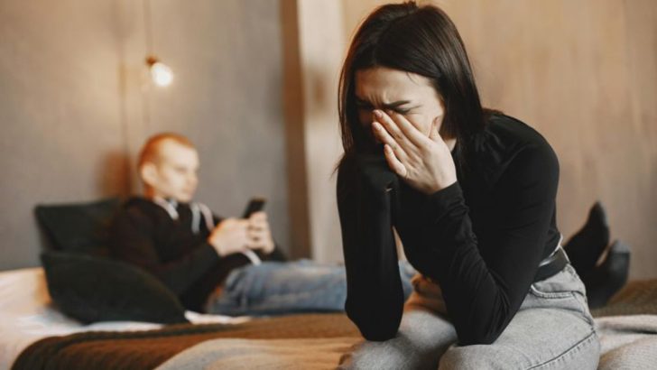 9 Anzeichen dafür, dass du in einer Beziehung feststeckst, die nirgendwohin führt