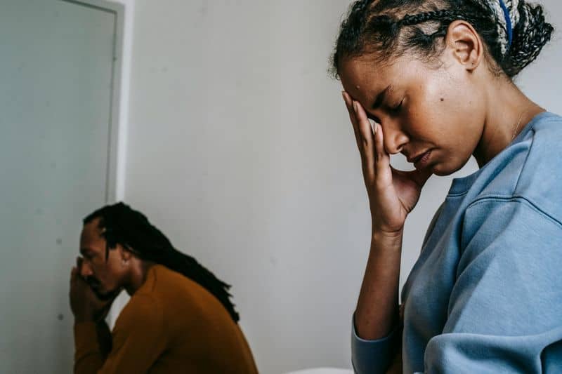 10 Phrasen, die verraten, dass jemand nicht auf dich steht I Don’t Care / Whatever