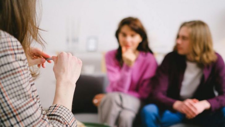 10 Dinge, von denen sich Therapeuten wünschen, dass du aufhörst, sie über deine Beziehungen zu sagen