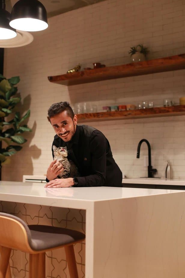 Wie er mit Stress oder Konflikten umgeht