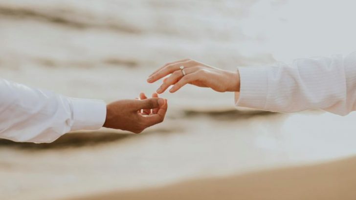 11 Dinge, die Ehefrauen sagen, wenn sie sich von ihrem Partner getrennt fühlen