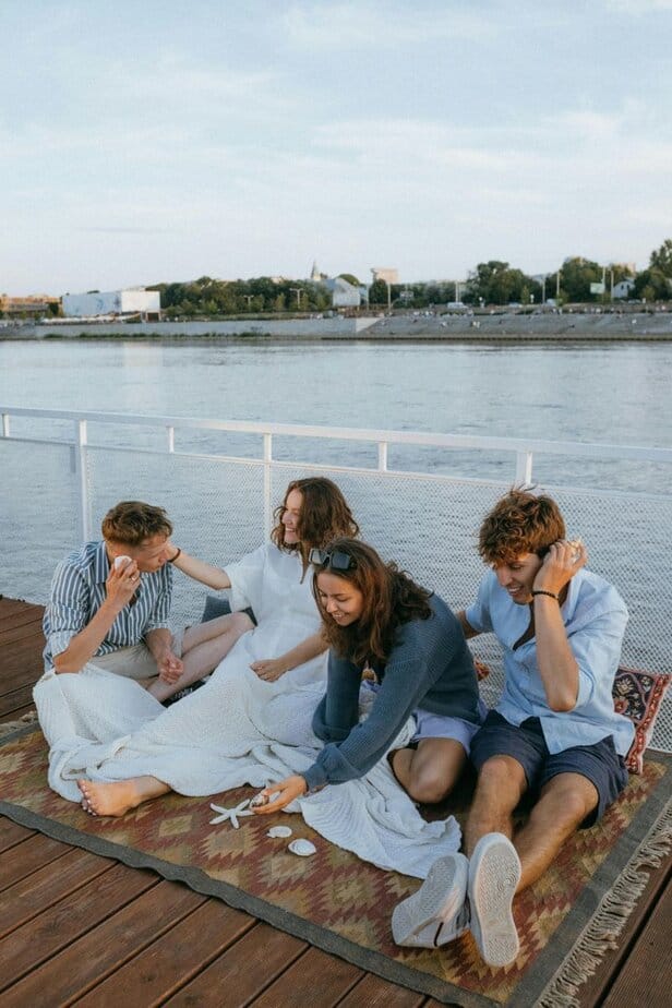 Friendships can be just as fulfilling as romantic relationships