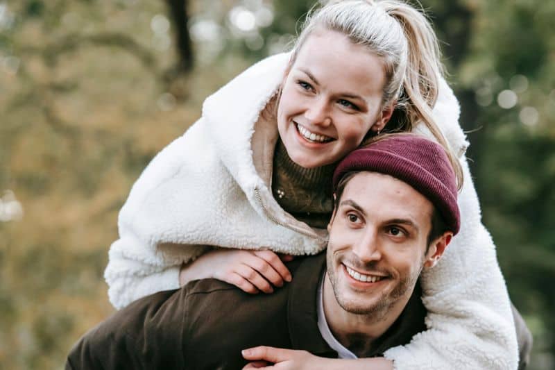 Sie isolieren dich auf subtile Weise von Unterstützungssystemen