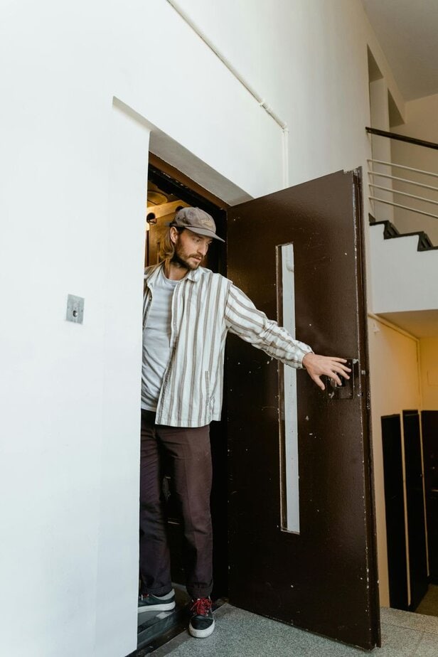 Er ist immer beschäftigt Er ist immer beschäftigt