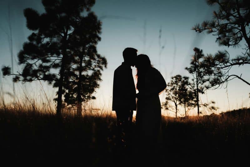 Emotionale Intimität langsam wiederherstellen