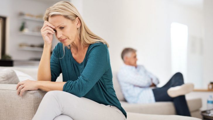 10 Warnzeichen, die sich hinter &ldquo;Er k&uuml;mmert sich einfach zu sehr&rdquo; verstecken