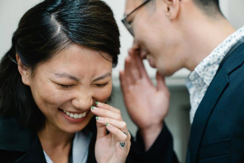 Zu viel tratschen oder sich beschweren Zu viel tratschen oder sich beschweren