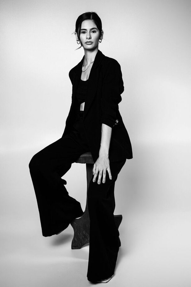 Sich einfach anziehen, ohne zu urteilen