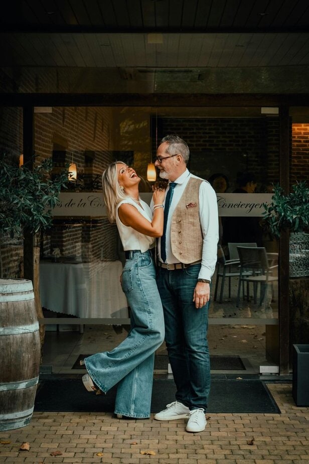 J&uuml;ngere Partner ohne Stigma daten