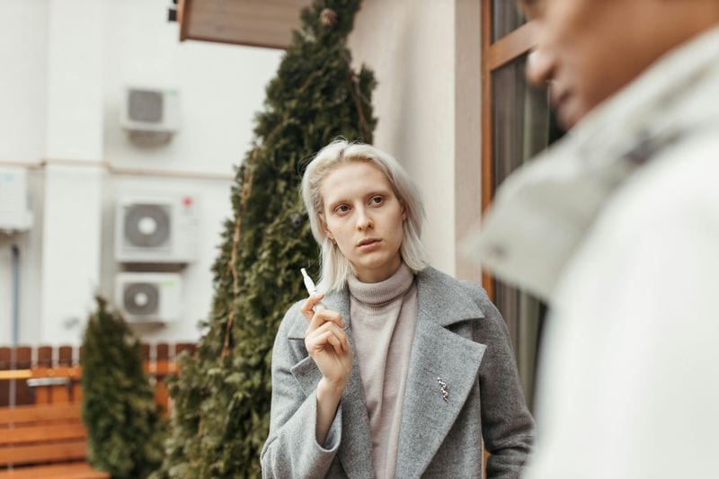 Er übernimmt die Verantwortung für seine Fehler Er übernimmt die Verantwortung für seine Fehler