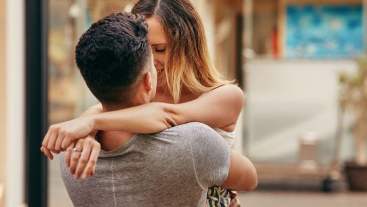 12 Dinge, die Männer nur machen, wenn sie tief in sie verliebt sind