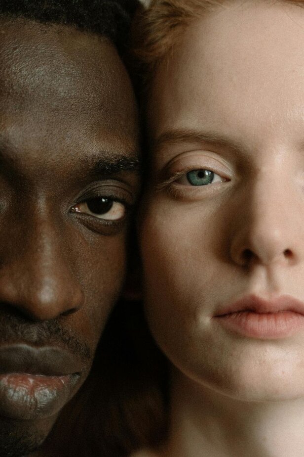 Deine eigene Identität verlieren Deine eigene Identität verlieren