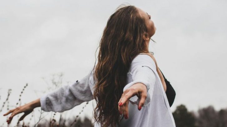 12 Wege, wie eine Scheidung ein spirituelles Erwachen sein kann