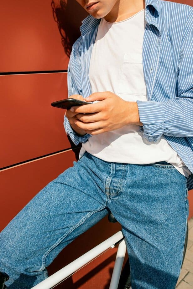 Die Beziehung ständig ausstrahlen Die Beziehung ständig ausstrahlen