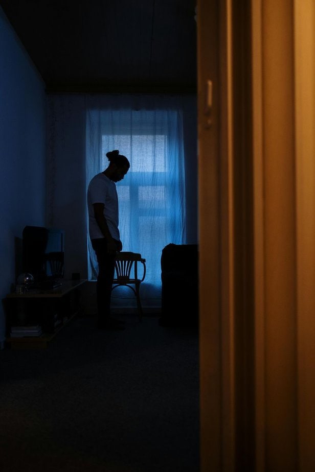 Schweigen bedeutet nicht immer Gleichgültigkeit Schweigen bedeutet nicht immer Gleichgültigkeit