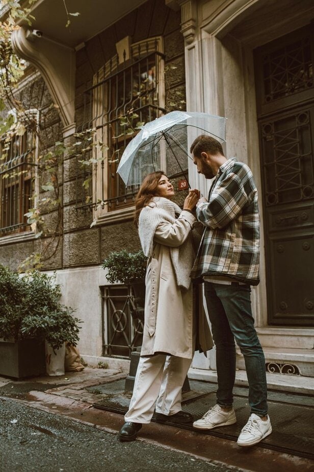 Er verhält sich in deiner Nähe anders als bei anderen