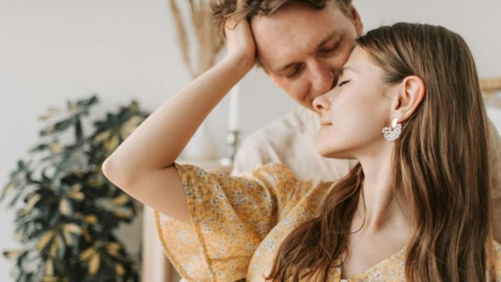 14 Zeichen, dass du ein besserer Partner bist, als du dir selbst zutraust