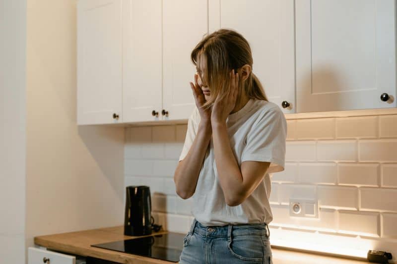 Du gehst auf Eierschalen Du gehst auf Eierschalen