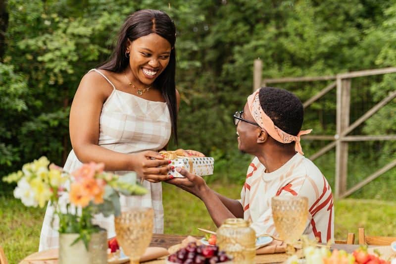 Sich an kleine Details erinnern