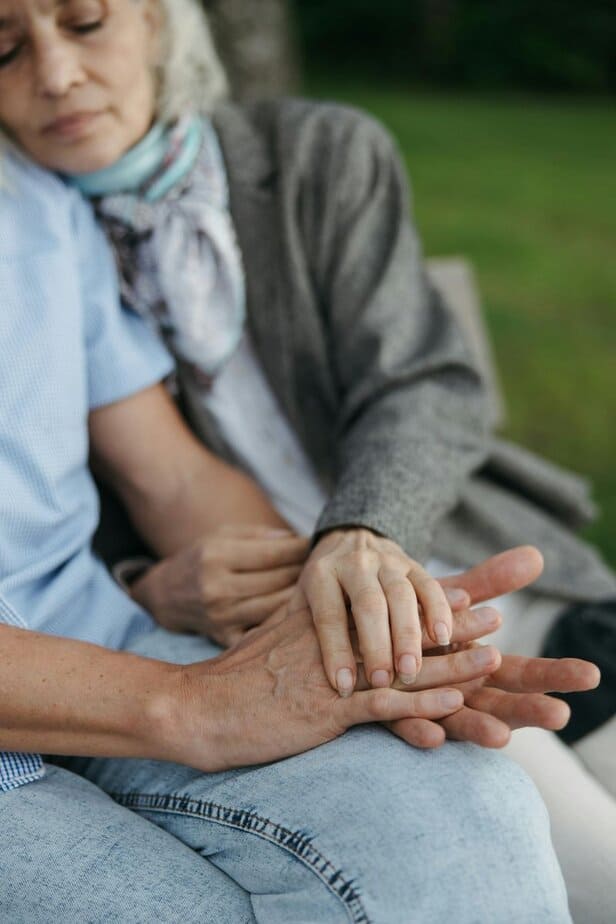 "Bei dir fühle ich mich immer sicher." "Bei dir fühle ich mich immer sicher."