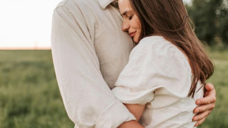 9 Subtile Wege, wie Frauen sich in einer Beziehung verlieren