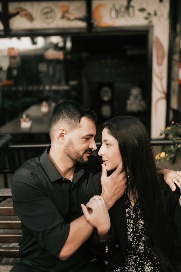 Die Loyalit&auml;t des Partners in Frage stellen