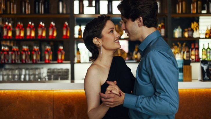 Er kann es nicht sagen, aber wenn er diese 11 Dinge tut, bedeutet er es auch