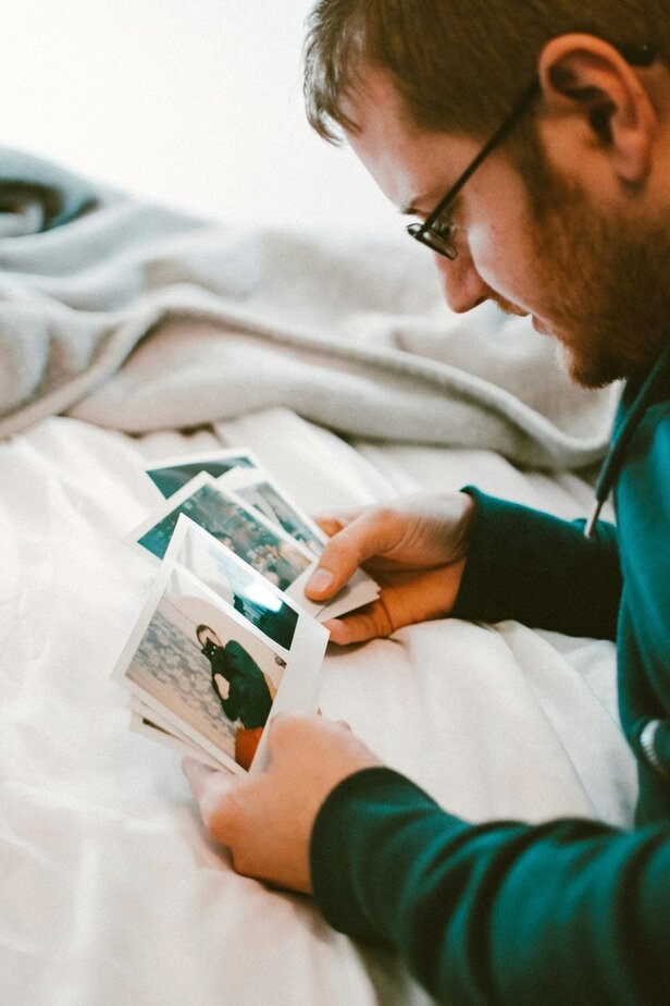 Er weckt Erinnerungen Er weckt Erinnerungen