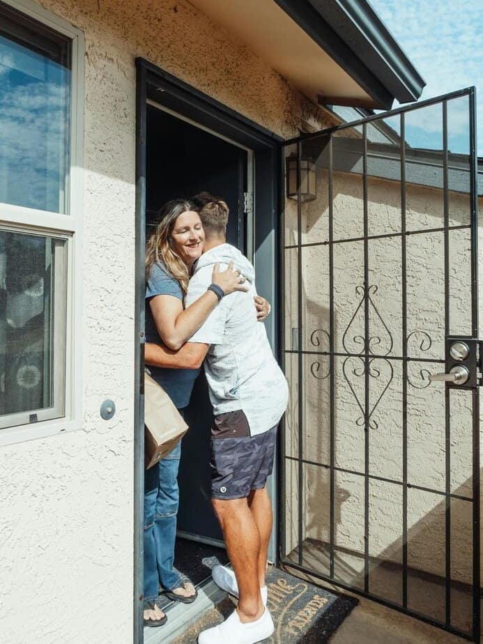 Warmes Willkommen beim Nachhausekommen Warmes Willkommen beim Nachhausekommen