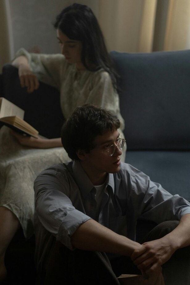 Er erwartet, dass du seine Gedanken liest Er erwartet, dass du seine Gedanken liest