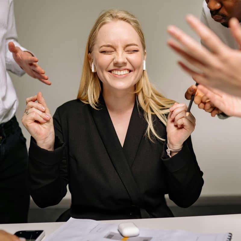 Sie strahlt positive Energie aus