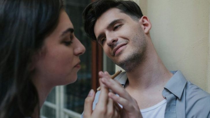 12 stille Zeichen dafür, dass du es mit einem männlichen Narzissten zu tun hast