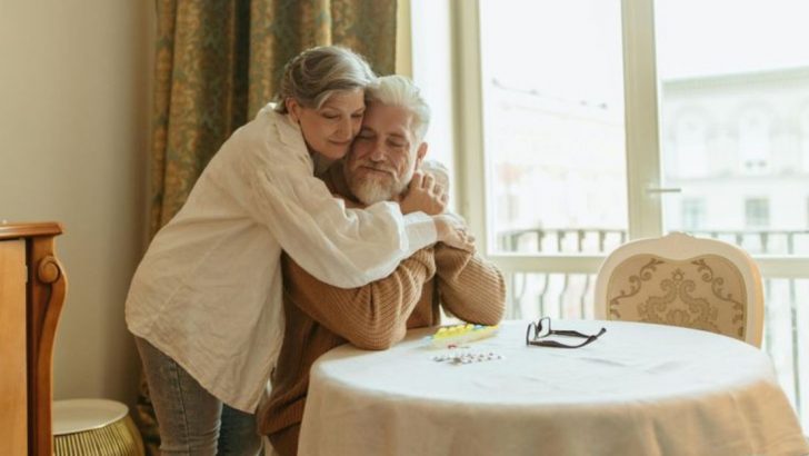 8 Angewohnheiten von Paaren, die &uuml;ber viele Jahre hinweg tief verliebt sind