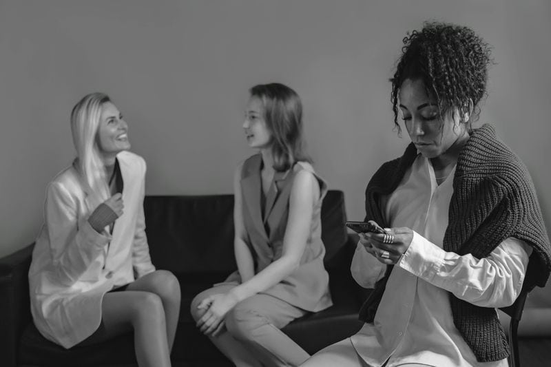 Isolation von Freunden und Familie