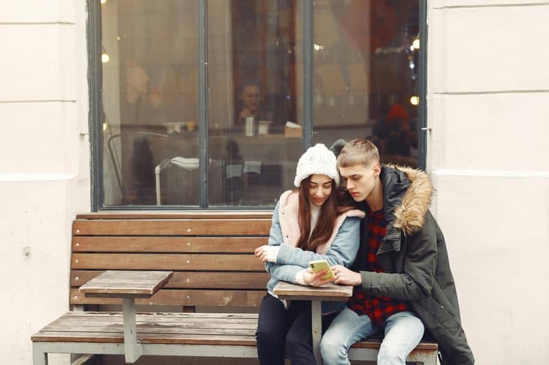 Zwanghaft nach dir sehen