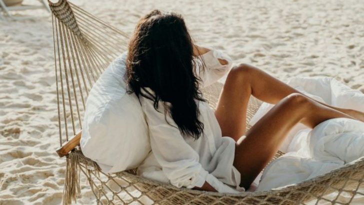 12 Dinge, die starke Frauen nach einer Trennung machen und ihre Ex-Freunde schockieren